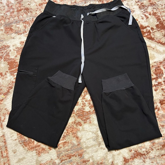 Figs Black Women's Scrub Pants - Large Petitie - Picture 2 of 3